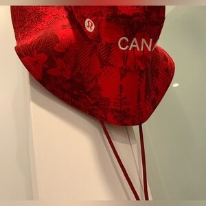 Lululemon Olympic bucket hat